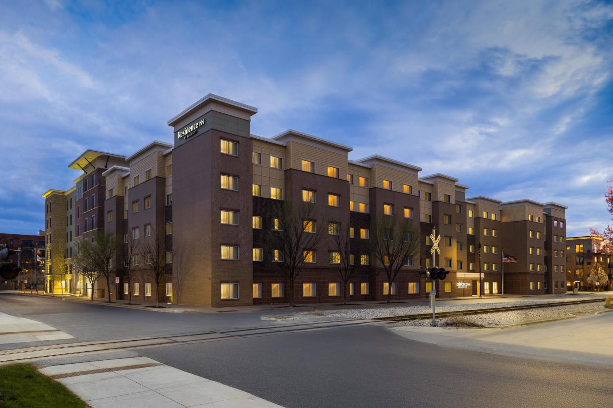 Residence Inn By Marriott Des Moines Downtown Exterior foto